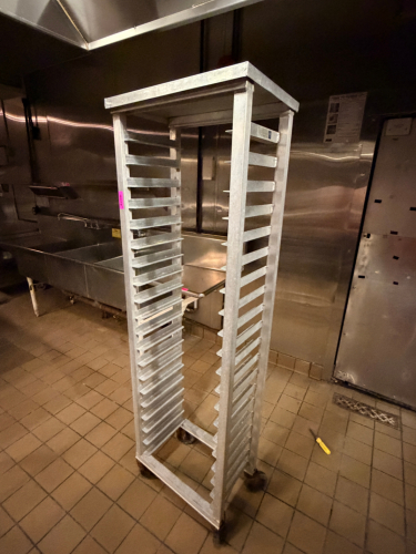 HALF PAN TWENTY GROUP TRAY RACK.