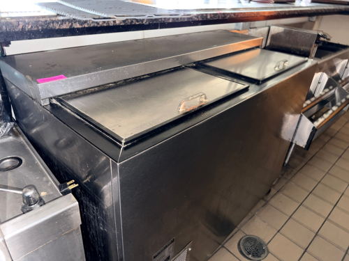 PERLICK 48" TWO WELL HORIZONTAL BOTTLE BOX.