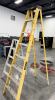 STANLEY 8' FIBERGLASS LADDER