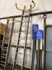 20' ALUMINUM EXTENSION LADDER W/ SAFETY BRACKET. - 2