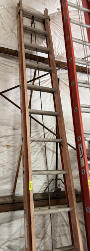 20' FIBERGLASS EXTENSION LADDER