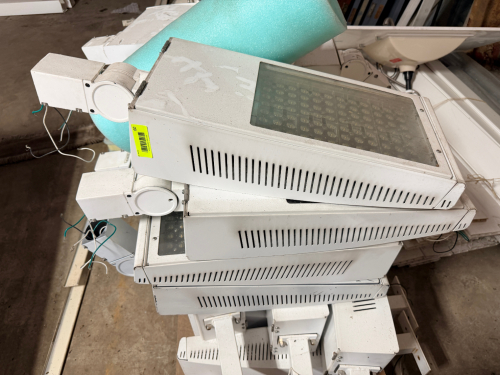 (10) OUTDOOR PARKING LOT LIGHT FIXTURES