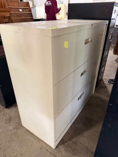 THREE DRAWER LATERAL FILE CABINET ( TAN )