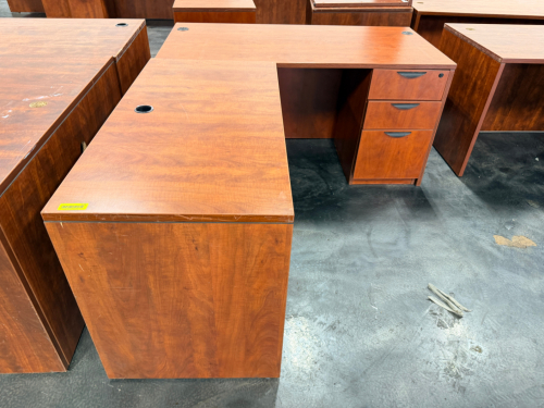 60" LAMINATE WOOD DESK W/ RETURN.