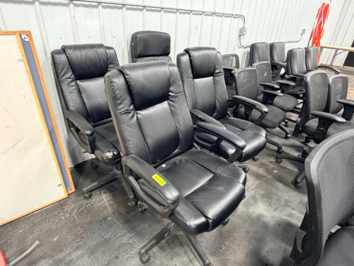 (4) ASSORTED ROLL ABOUT BLACK OFFICE CHAIRS,.
