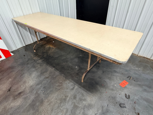8' FOLDING TABLE