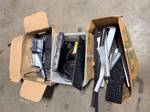 (1) LOT OF OFFICE SUPPLIES.