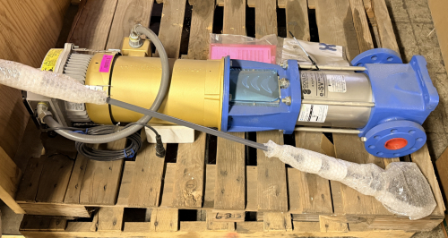 GOULDS WATER TECHNOLOGY E-SV MULTISTAGE VERTICAL INLINE PUMP ASSEMBLY WITH ELECTRIC MOTOR, FLANGED CONNECTIONS, STAINLESS STEEL PUMP SECTION, AND INCLUDED INSTRUCTION MANUAL.