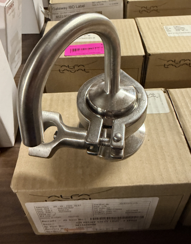 (4) STAINLESS STEEL SANITARY AIR RELIEF VALVE WITH CLAMP CONNECTION AND EPDM SEAL.
