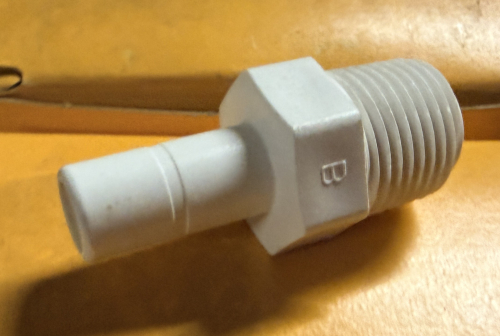 (10 ) PARKER MALE PIPE TO HOSE/TUBE ADAPTER FITTING. MOLDED/ENGINEERED PLASTIC FITTING WITH MALE NPT THREADS AND HOSE BARB/TUBE CONNECTION.