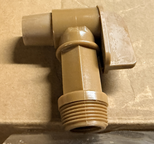 (1) CASES OF IEKE FLO-RITE GOLD 3/4 INCH DRUM VENT PLUGS