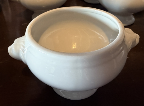(12) WHITE PORCELAIN FRENCH ONION SOUP CROCKS