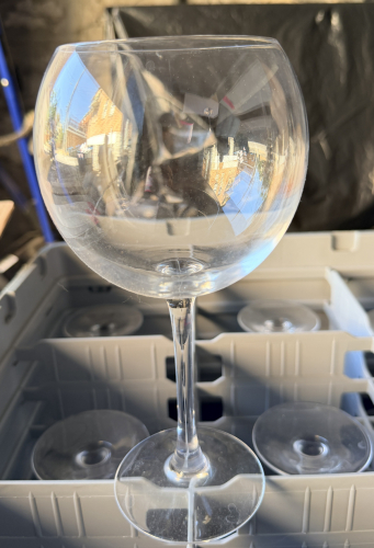 (9) RED WINE FISH BOWL WINE GLASSES.