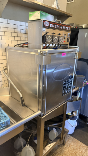 CMA DISH MACHINES HIGH-TEMPERATURE COMMERCIAL DOOR-TYPE DISHWASHER WITH AUTOMATIC CHEMICAL DISPENSING SYSTEM, STAINLESS STEEL CONSTRUCTION, INTEGRATED RINSE AND SANITIZING SYSTEM, AND RACK-GUIDE WORK SURFACES. UNIT FEATURES A LIFT-UP DOOR DESIGN AND ENERG