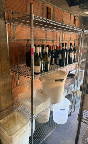 48" FOUR TIER WIRE RACK.