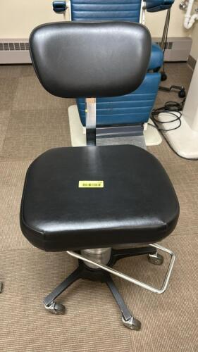 (1) BLACK ROLLING STOOL WITH ADJUSTABLE HEIGHT AND BACKREST