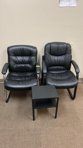 (2) BLACK OFFICE CHAIRS AND (1) BLACK SIDE TABLE