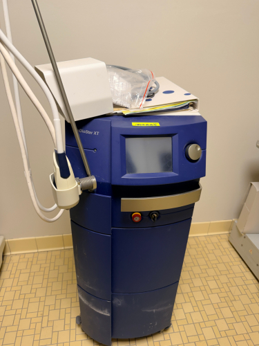ASCLEPION MeDioStar XT MEDICAL LASER SYSTEM, MODEL 153X, MANUFACTURED BY ASCLEPION LASER TECHNOLOGIES GMBH