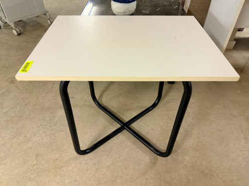 SMALL COMPOSITE TOP 36" TABLE