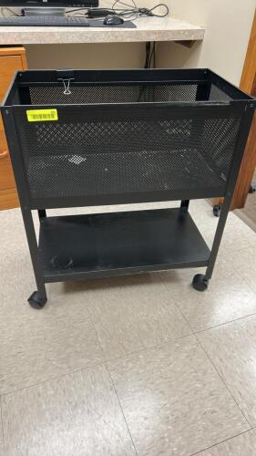 (1) ROLLING CART