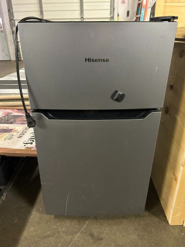 (1) HISENSE DOUBLE DOOR MINI FRIDGE