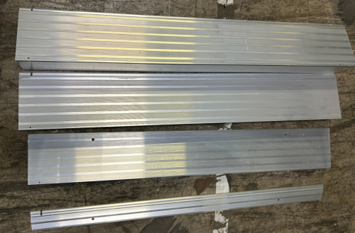 (1) BOX OF TRANSITION MODULAR ENTRY RAMPS