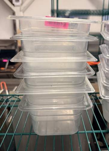 (6) 1/6 SIZE PLASTIC INSERTS - NO LIDS