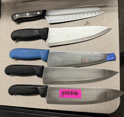 (5) KITCHEN KNIVES.