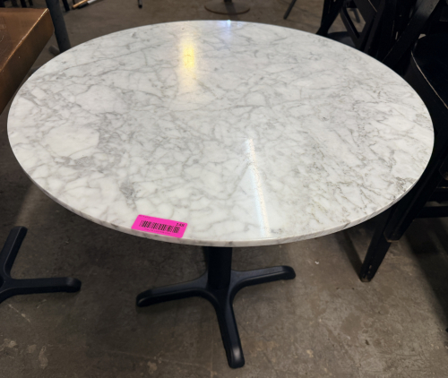 31.5" ROUND WHITE MARBLE TOP TABLE W/ BASE.