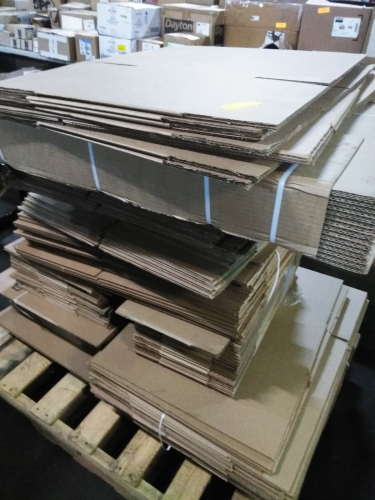 (1) PALLET OF APPROX (200) MISC MOVING BOXES