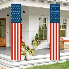 (1) BOX OF AMERICAN FLAG DECORATIONS