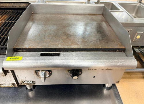 APW WYOTT 24" FLAT GRILL.