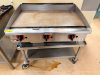 APW WYOTT 36" FLAT GRILL. - 2