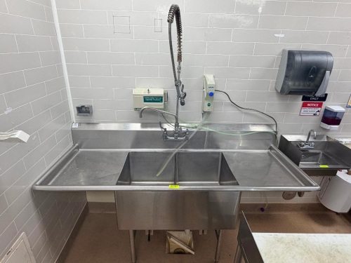 77" THREE WELL STAINLESS POT SINK W/ SPRAYER.