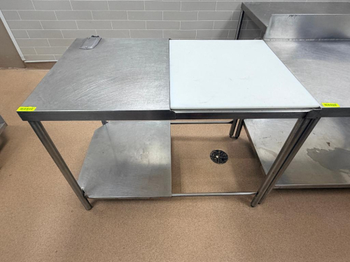 48" X 30" STAINLESS TABLE W/ 24" CUTTING BOARD DIVIDED TOP