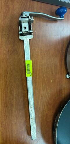 (1) COMMERCIAL CAN OPENER AS SHOWN