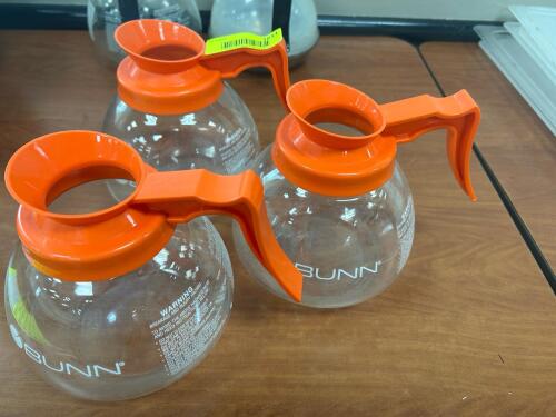 (3) BUNN COFFEE GLASS DECANTERS