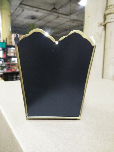 (1) 3-PIECE DECORATION SET