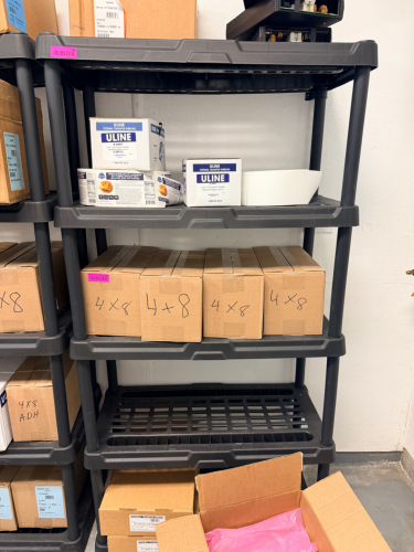 36" FIVE TIER PLASTIC SHELVING UNIT. ( CONTENTS ARE NOT INCLUDED )