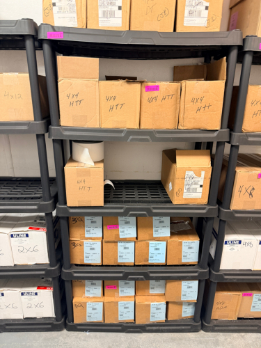 36" FIVE TIER PLASTIC SHELVING UNIT. ( CONTENTS ARE NOT INCLUDED )