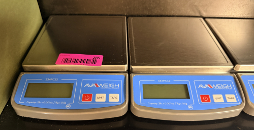 (2) AVA WEIGH 2 LB. DIGITAL PORTION SCALES.