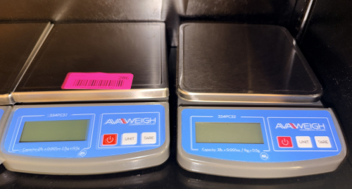 (2) AVA WEIGH 2 LB. DIGITAL PORTION SCALES.