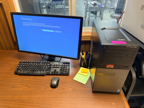 DELL OPTIPLEX 3020 COMPUTER W/ KEYBOARD, MOUSE, AND MONITOR. ALSO INCLUDES 17" WALL MOUNTED MONITOR.