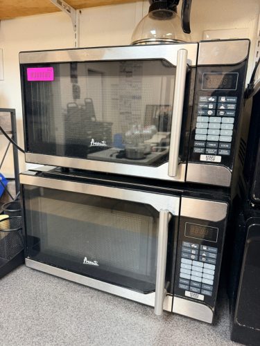 (2) HOUSE HOLD MICROWAVES.