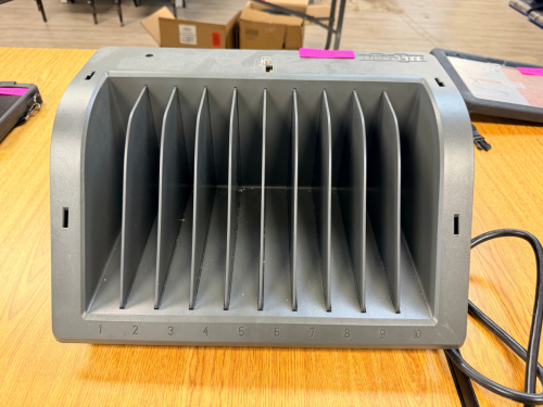 TRIPLITE TABLET CHARGING STATION HOLDER.
