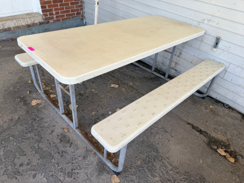 72" WHITE PLASTIC PICNIC TABLE W/ BENCH SEATS.