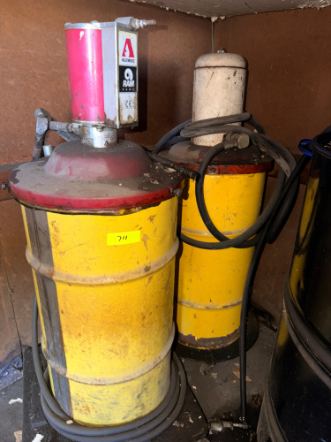 (2) PORTABLE GREASERS W/ ELECTRIC PUMPS