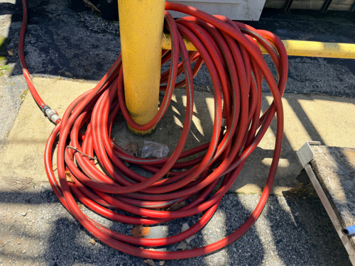 100' X 1' GARDEN HOSE.