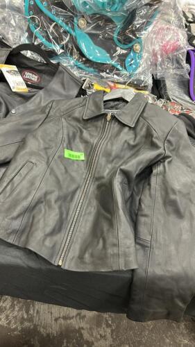 (1) LARGE WOMENS LEATHER JACKET