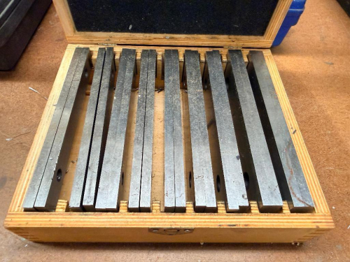 PARALLEL SET W/ CASE.